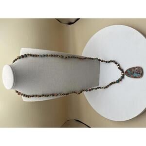 Southwest Style Beaded Necklace with Stone Pendant